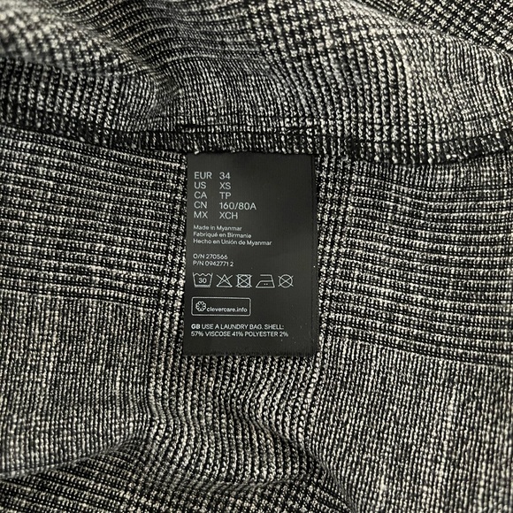 H&M Dress - Picture 6 of 6